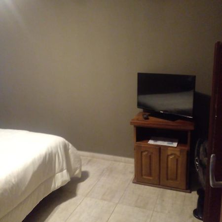 Apart Trelew 1 Екстер'єр фото