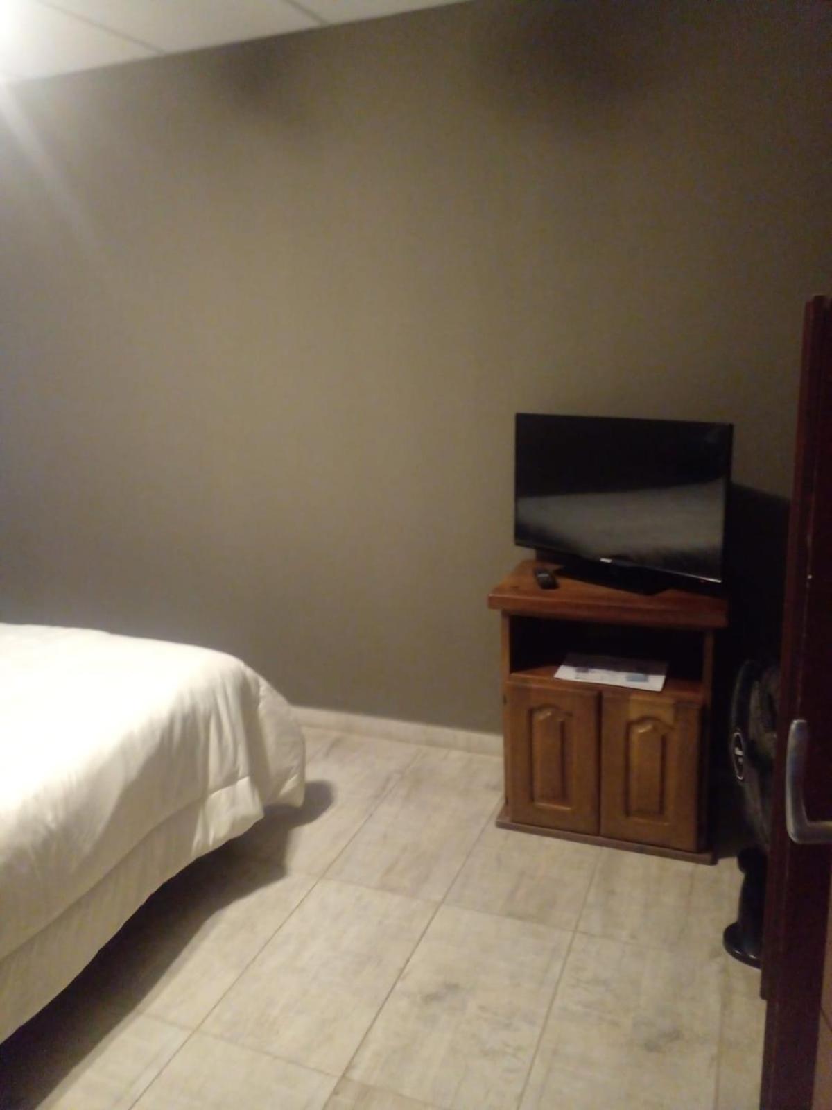 Apart Trelew 1 Екстер'єр фото